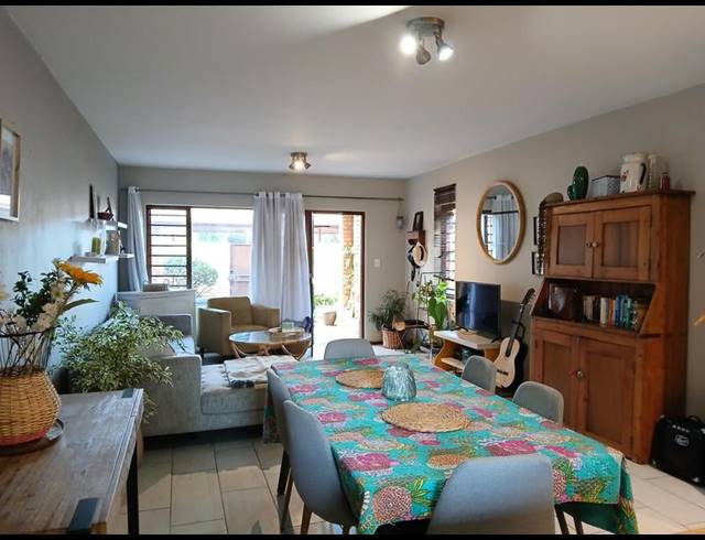 2 BEDROOM PROPERTY TO RENT IN BROMHOF EXT